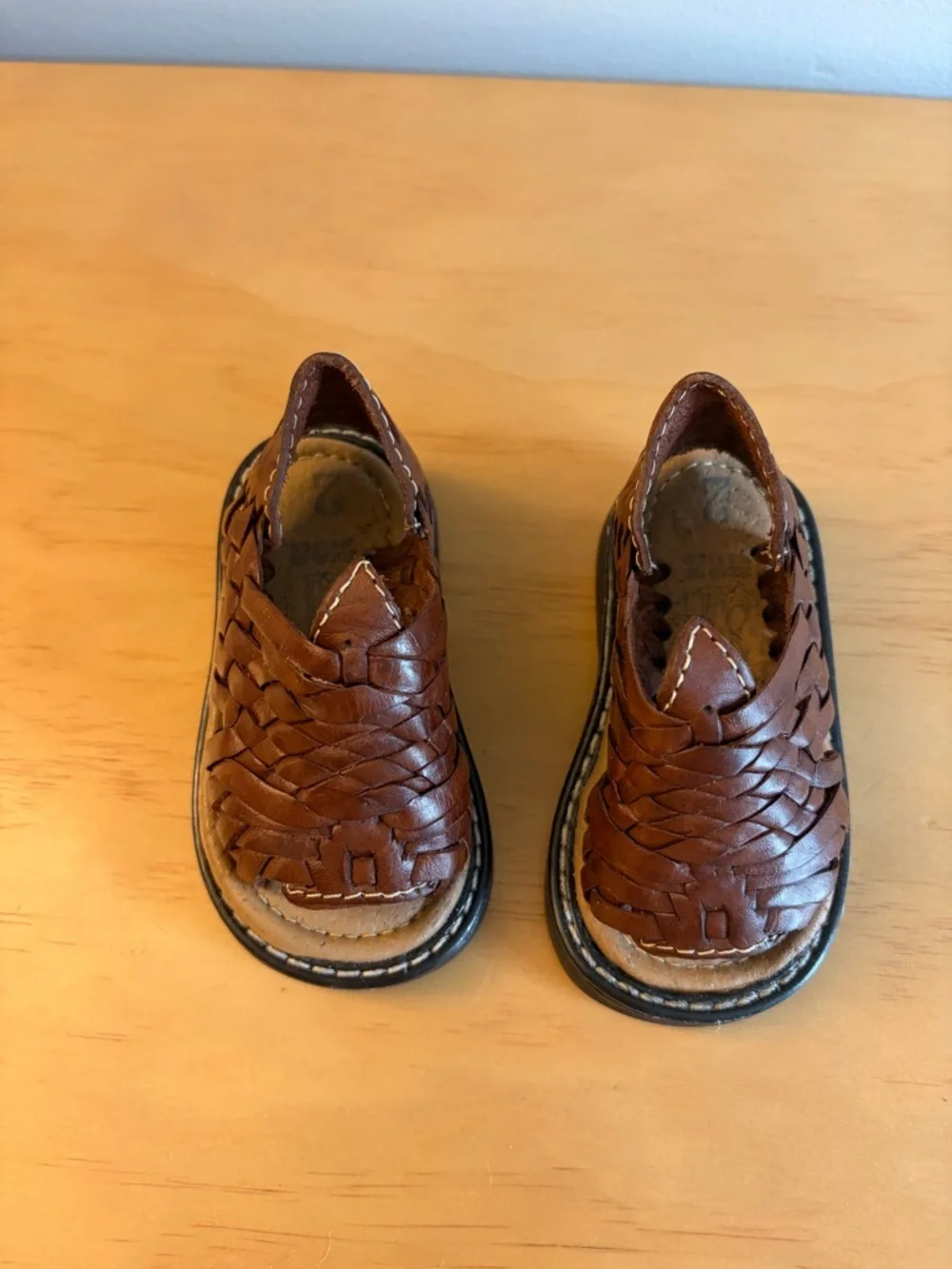 Baby handmade Woven Leather Sandals - Classic Huarache Style